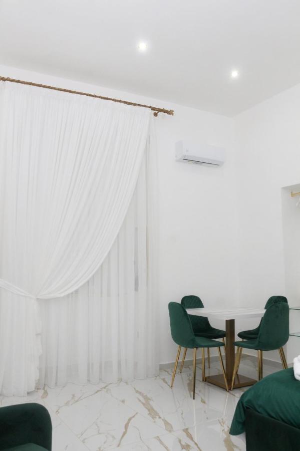 Valeryroom เนเปิลส์ ภายนอก รูปภาพ